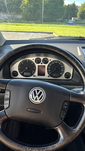 Volkswagen Sharan 1.9tdi автомат (10 фото из 13)