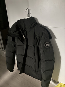 Canada Goose Wyndham parka (1 foto / 2)