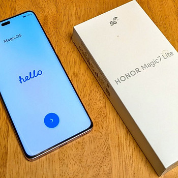 Смартфон Honor Magic 7 Lite