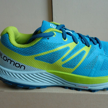 S.39-39.5(25sm)-SALOMON Sense ESCAPE trail run.