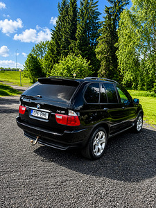 BMW X5 2.9 135KW РЕГИСТРАЦИОННЫЙ НАЛОГ ОПЛАЧЕН (4 фото из 6)