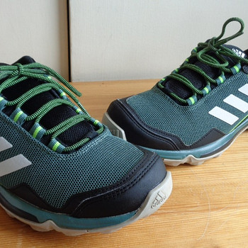 Р.41.5-42(26.5 см)-ADIDAS TERREX EASTRAIL-водонепроницаемые
