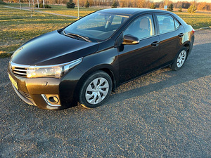 Toyota Corolla 1.6 автомат LPG (3 фото из 5)