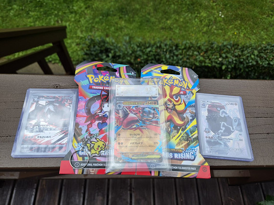 Pokemon Lucario EX kollektsioneeritavate kaartide kinkekomplekt