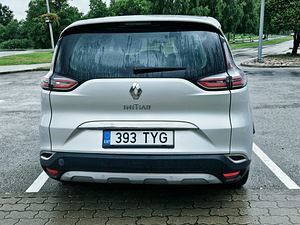 RENAULT (5 foto / 15)