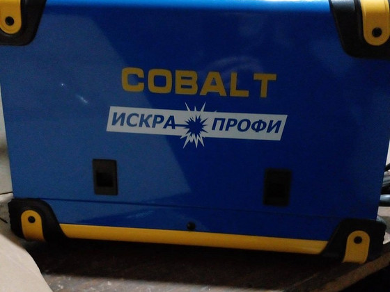 Сварочный полуавтомат Искра Профи Cobalt MIG-300DC