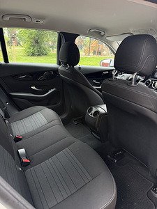 Mercedes-Benz GLC 350e 4MATIC Plug-in Hybrid (2017) (5 фото из 11)