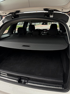 Mercedes-Benz GLC 350e 4MATIC Plug-in Hybrid (2017) (6 фото из 11)