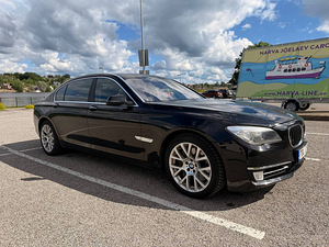 BMW 750d Long Xdrive (3 фото из 15)