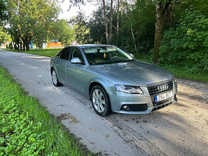 Audi A4 (3 фото из 8)