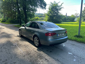 Audi A4 (4 фото из 8)