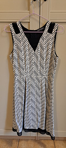 Nagu uus Tommy Hilfiger kleit XS (1 foto / 3)