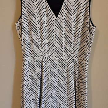 Nagu uus Tommy Hilfiger kleit XS