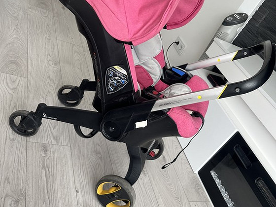 Müüa Doona turvahäll-käru 2in1