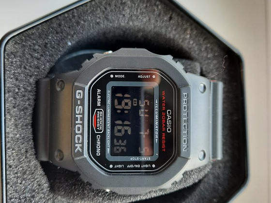 CASIO G-SHOCK DW-5600HR