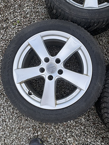 Диски Audi R17 шины Nokia Hakkapeliitta 8, 225/50R17 (2 фото из 7)