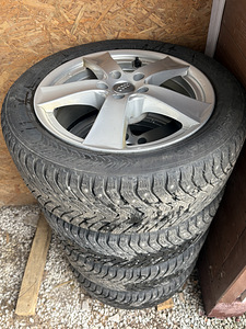 Диски Audi R17 шины Nokia Hakkapeliitta 8, 225/50R17 (5 фото из 7)