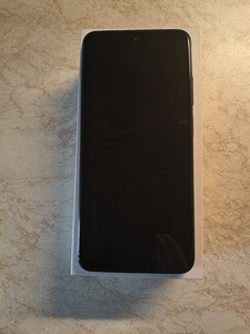 Mobiiltelefon (1 foto / 3)
