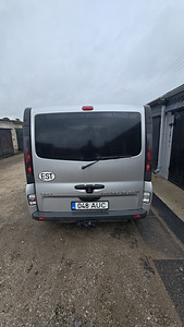 ПРОДАЕТСЯ Opel Vivaro 1.9 R4 DTi 74кВ (2 фото из 9)