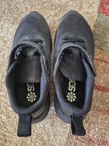 Botased NIKE suurus 31 (5 foto / 7)