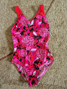 Speedo trikoo, ujumistrikoo suurus 128 - 134 (1 foto / 4)