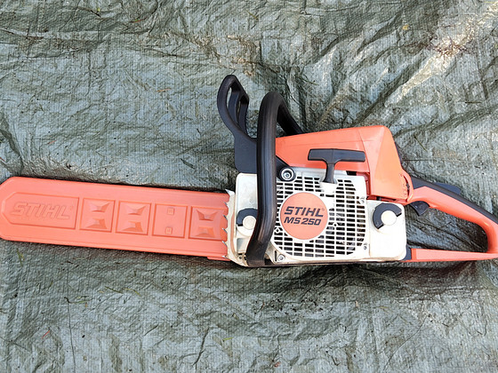 Бензопила STIHL MS 250