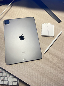 iPad Pro 11" (128 GB) Space Gray + Apple Pencil 2 + originaal (1 foto / 6)