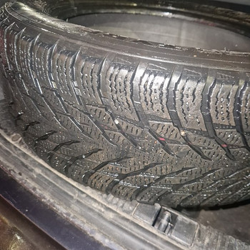 Резина 215/55 r17