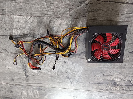 Toiteplokk 650w