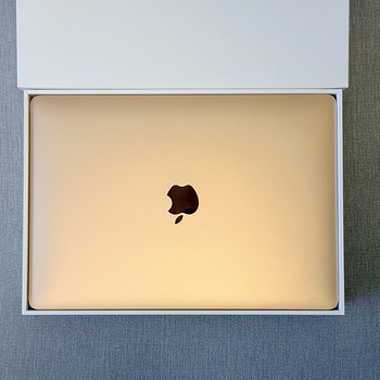 Apple Macbook Air 13 M1 Gold 8/256GB ENG uueväärne!