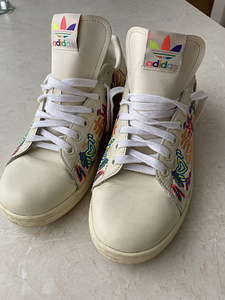 Adidas tossud, suurus 42 (1 foto / 4)