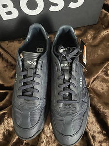 Кроссовки BOSS р.39 НОВЫЕ! (2 фото из 3)