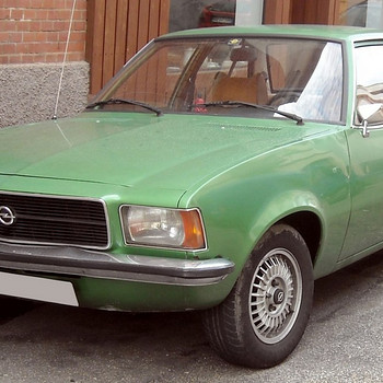 Opel Rekord D esiklaas