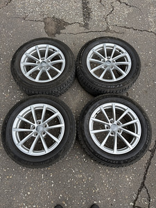 17" Audi originaalveljed 5x112 + 225/60/17 m+s (3 foto / 8)