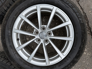 17" Audi originaalveljed 5x112 + 225/60/17 m+s (4 foto / 8)