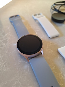 Samsung Galaxy Watch Active 2 40mm (4 фото из 8)