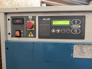 Винтовой компрессор Alup с осушителем и ресивером 500L (3 фото из 4)