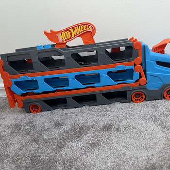 Машинки Hot Wheels