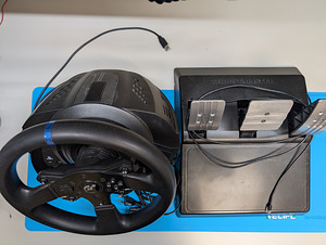 Thrustmaster T300 RS GT Edition (5 foto / 6)