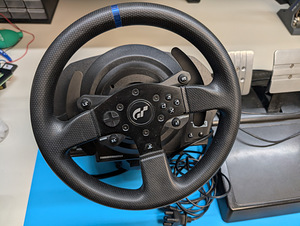 Thrustmaster T300 RS GT Edition (3 foto / 6)