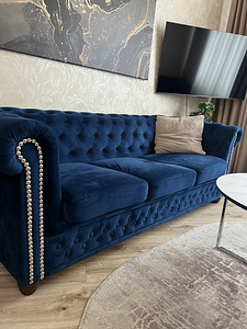 Diivan ja tugitoolid (1 foto / 6)