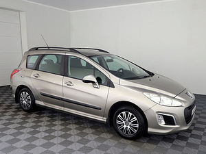 Peugeot 308 Elgance Facelift 1.6 HDi 68kW (1 фото из 6)