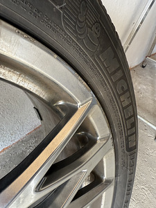 LEXUS ORIGINAL R19 (3 foto / 4)