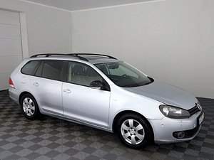 Volkswagen Golf Match ATM 1.6 TDI 77kW (1 фото из 9)