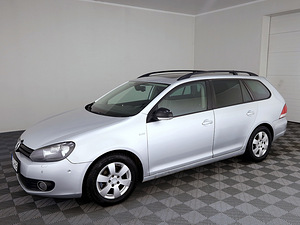 Volkswagen Golf Match ATM 1.6 TDI 77kW (2 фото из 9)