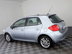 Toyota Auris Linea Sol ATM 1.6 91kW (4 фото из 8)