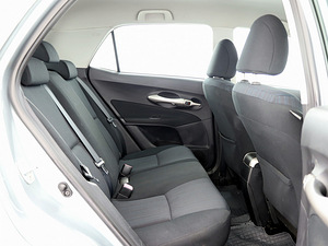 Toyota Auris Linea Sol ATM 1.6 91kW (7 фото из 8)