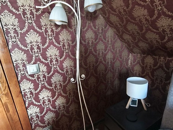 Müüa põrandalamp