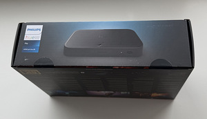 Philips Hue Play HDMI sync box 8K (5 фото из 5)