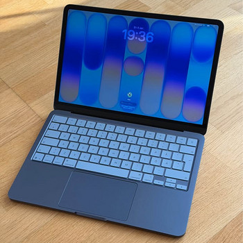 Apple MacBook Neo 256GB SWE индиго